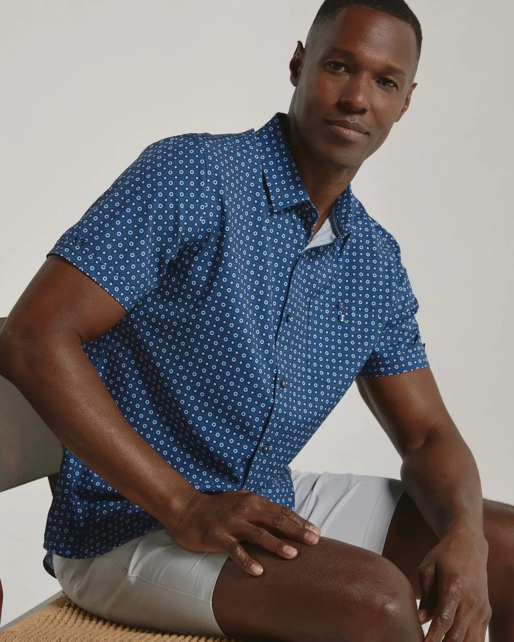 '7Diamonds' Men's Roche Button Down - Navy