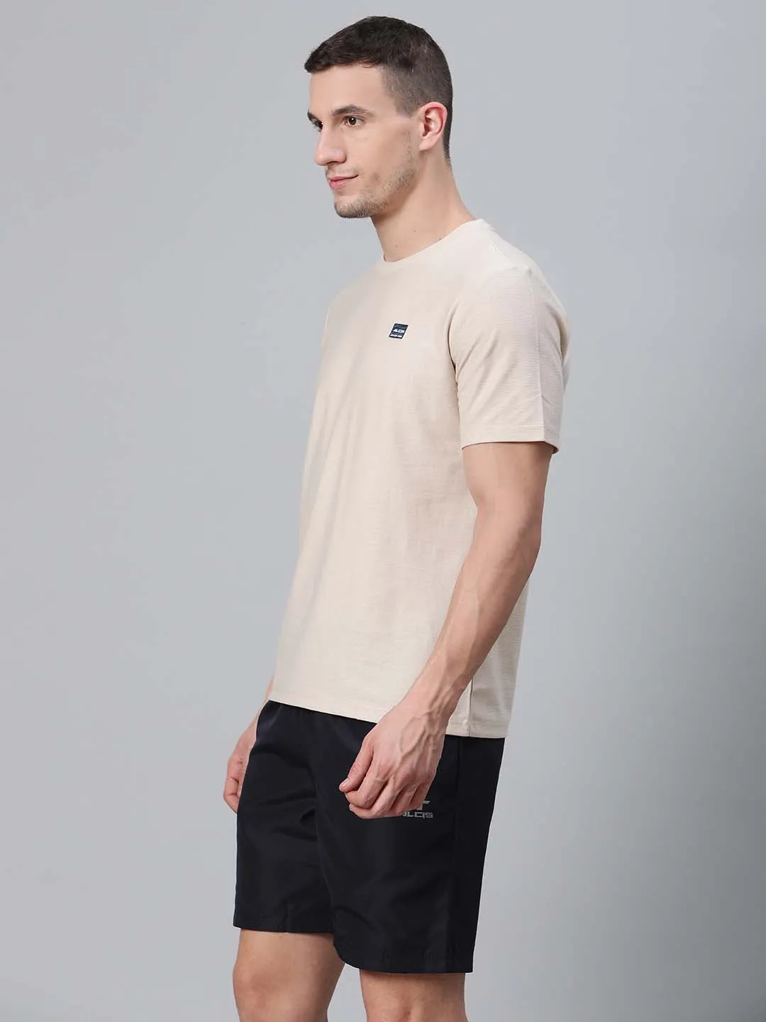 Alcis Men Beige Solid Round Neck T-shirt