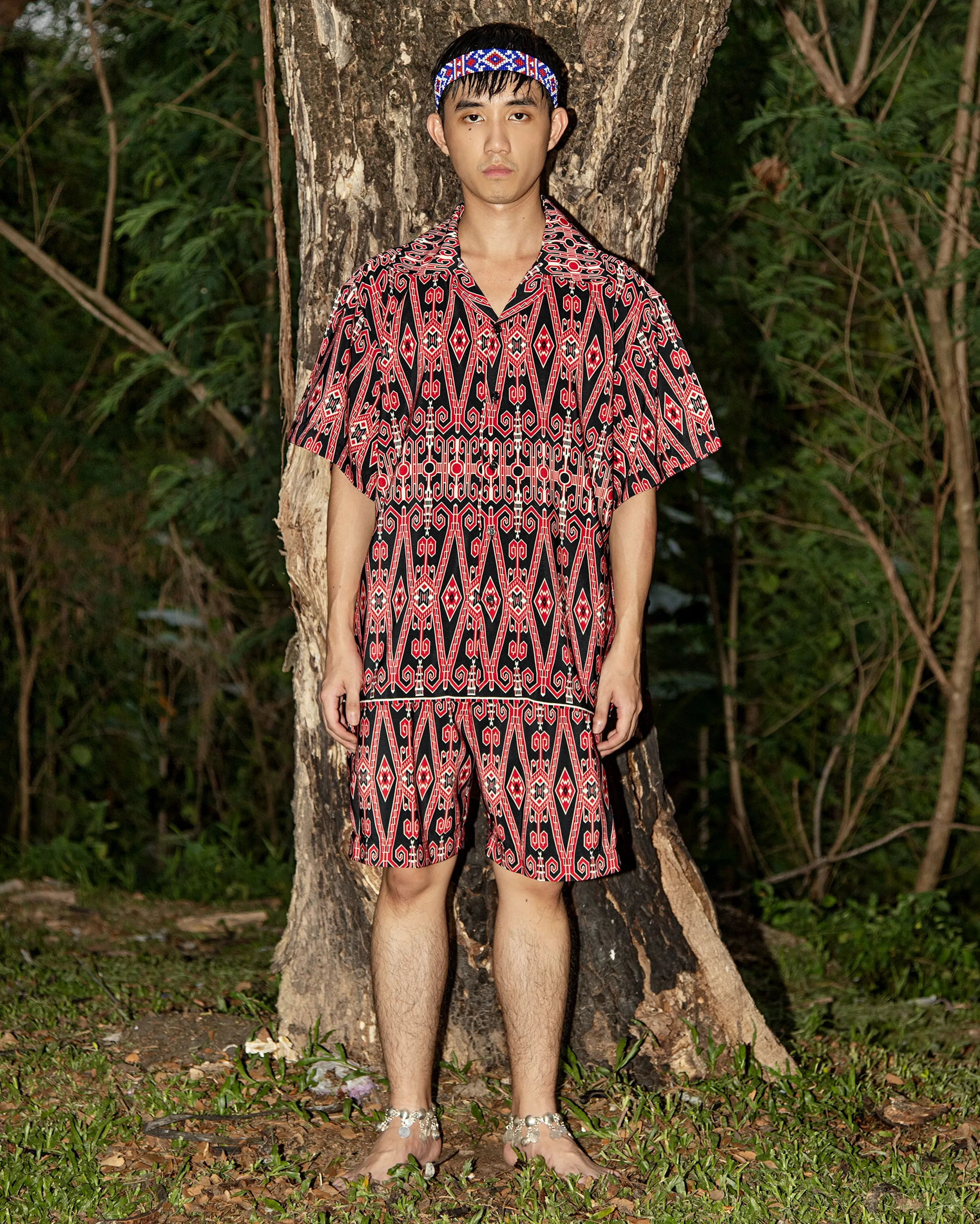 Baju Pantai Borneo (Black Red)