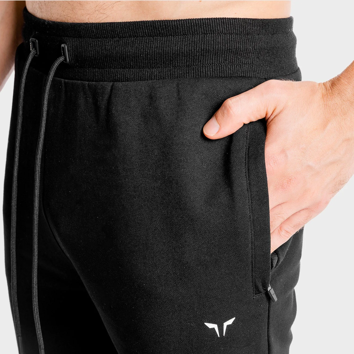 Core Cuffed Joggers - Onyx