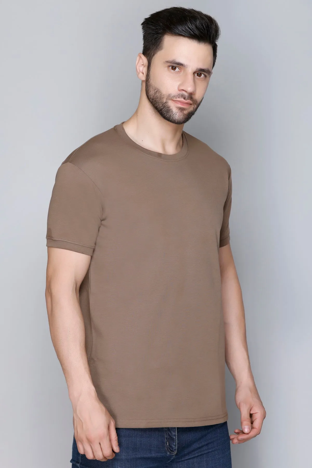 Derby Men's Round Neck Casual T-shirts