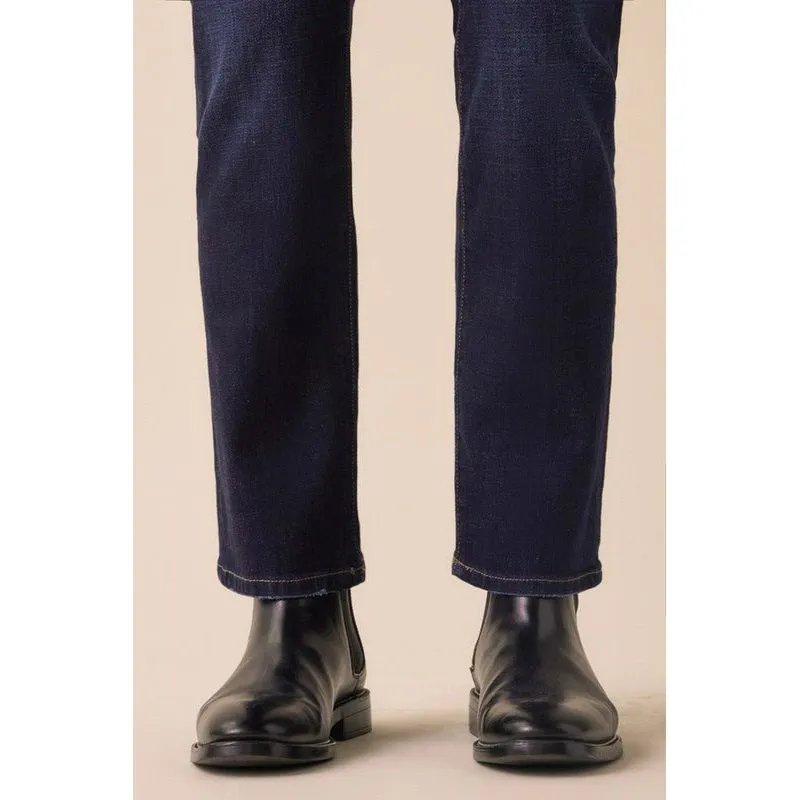 James Slim Straight Jeans