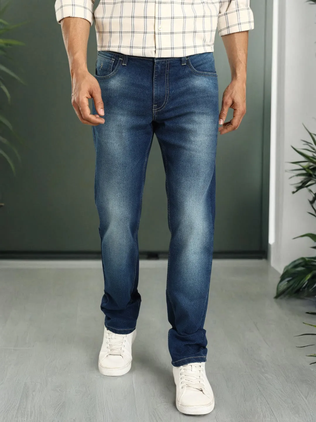 Men Brooklyn Fit Stretchable Jeans