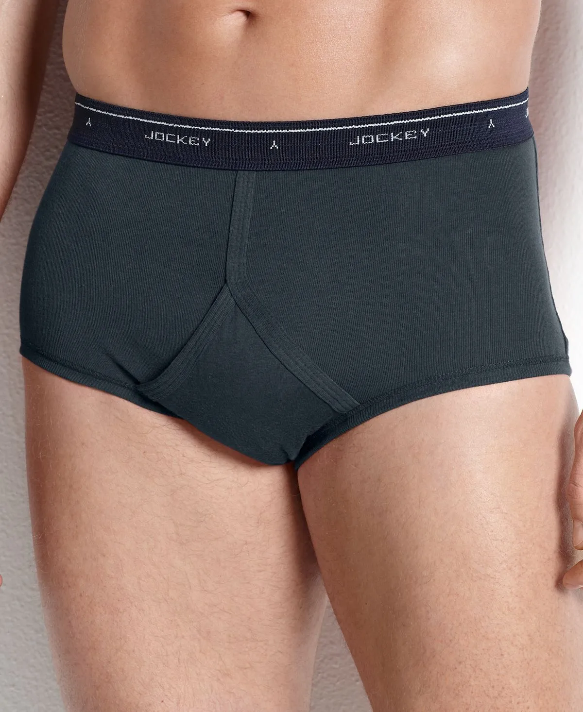 Men's briefs from the classic collection with a full fit lingerie set of 4 pcs.  Jockey