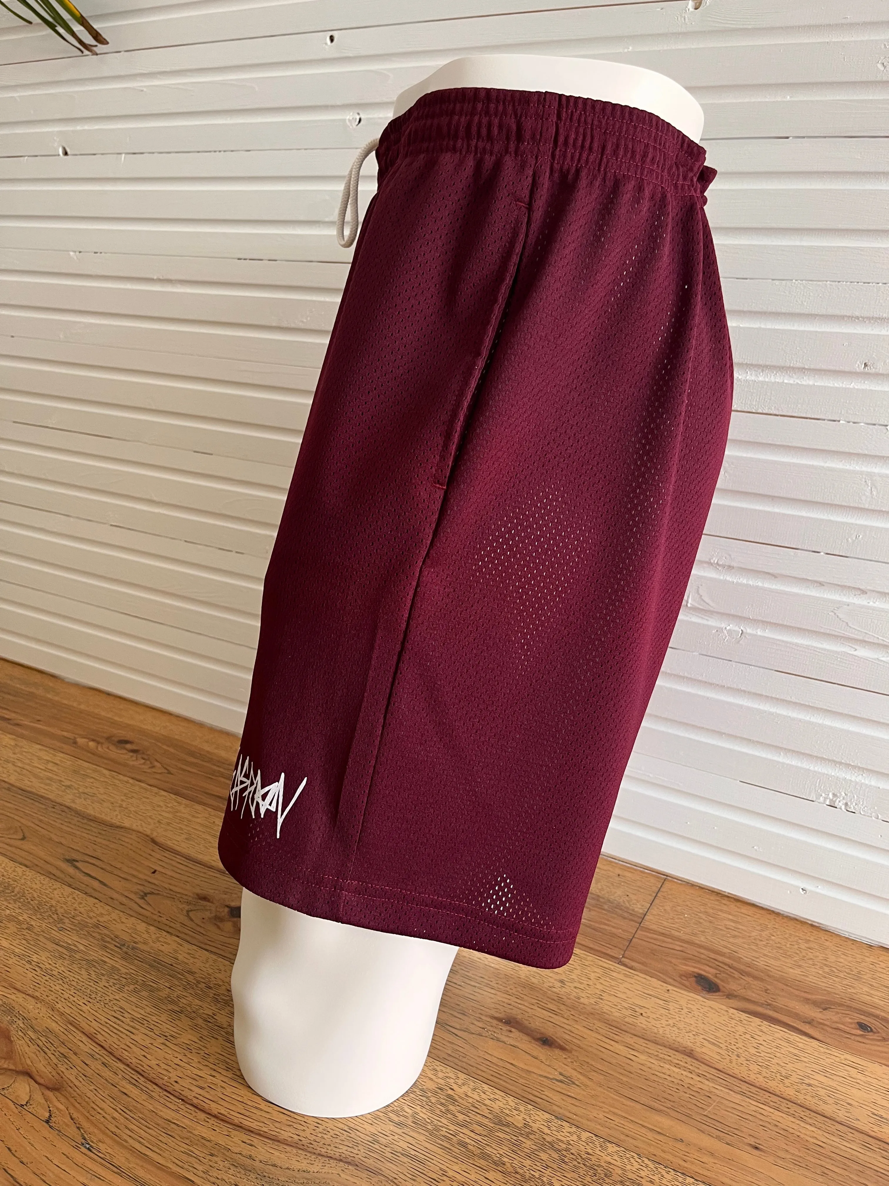 Pro Mesh Mid-Length Short [ Burgundy ]